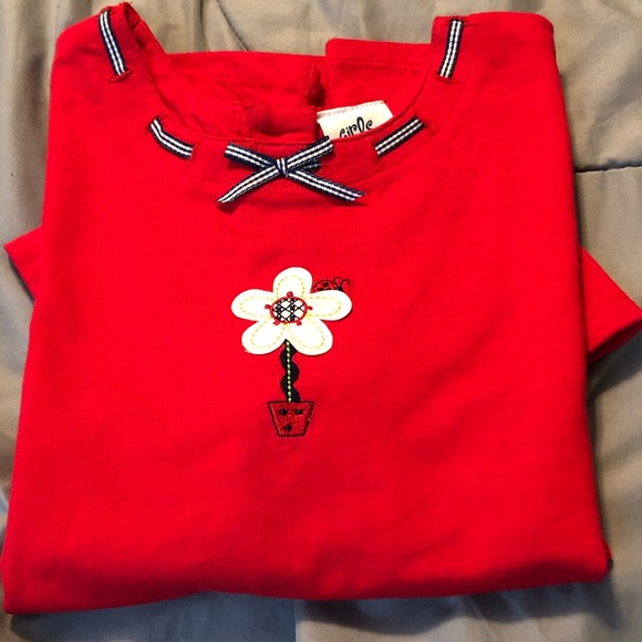 Girls Club Scoop Neck Floral Tee NWT Size 8 - Picture 4 of 5